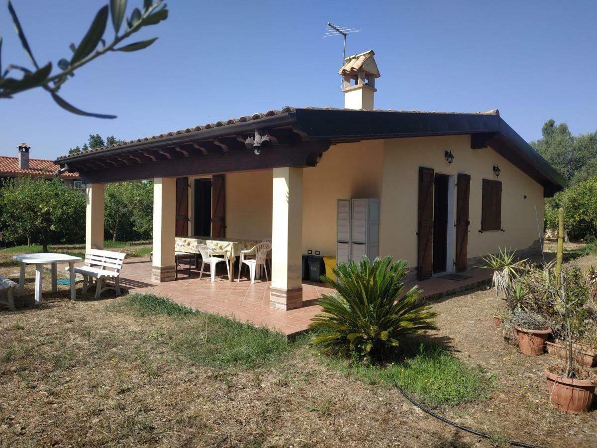 Cottage Su Merti Country Iglesias Buitenkant foto